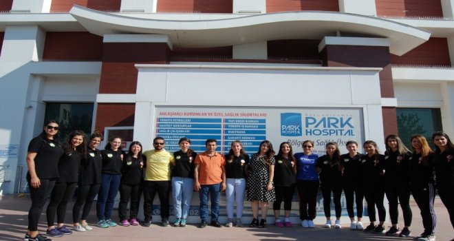 Bayan Sporcular Sağlık Kontrolünden Geçti