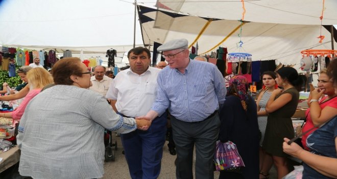 Kazım Kurt Çarşamba Pazarında Esnafı Ve Vatandaşı Dinledi