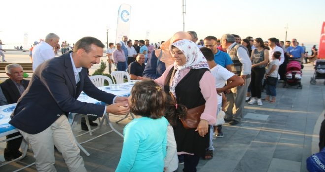 Edremitte 4. Geleneksel Bayramlaşma Töreni