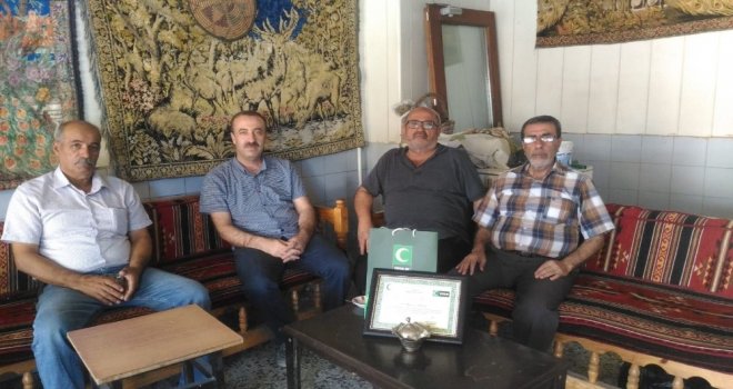 40 Yıldır İşlettiği Kırathanede Sigara İçirmiyor