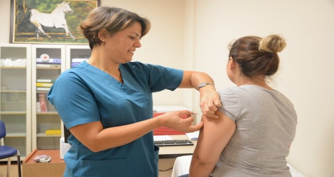 Denizlinin İlk “Erişkin Aşı Merkezi” Paü Tıp Fakültesinde Hizmete Girdi