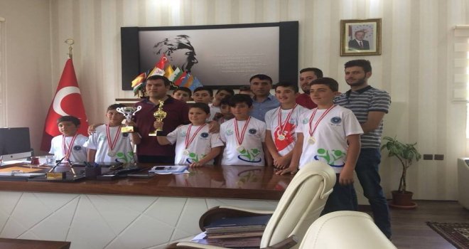 Çıldır Yaz Kuran Kursu Futbol Turnuvası Sonuçlandı