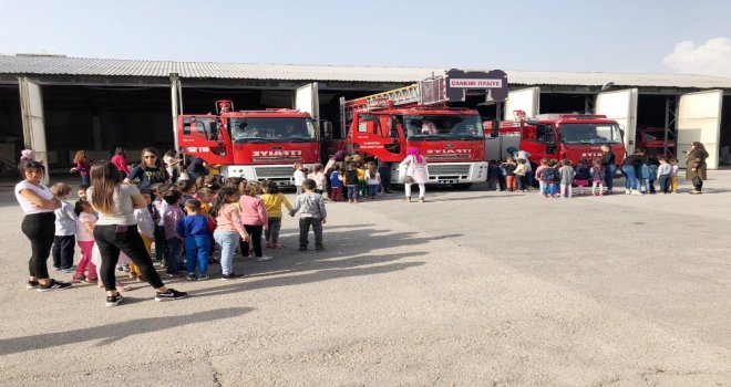 Minik Öğrenciler İtfaiyeyi Tanıdı