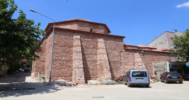 ‘Arap Hamamı Küllerinden Doğuyor