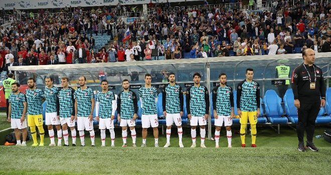 Uefa Uluslar Ligi: Rusya: 1 - Türkiye: 0 (İlk Yarı)