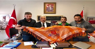 Kafacada 19Uncu Geleneksel Boğa Güreşleri Pazar Günü