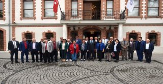 Başkan Sarıkurt Muhtarlarla Buluştu