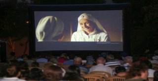 Yenimahallede Açık Hava Sinema Günleri Başladı