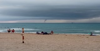 Bartında Denizde Hortum Meydana Geldi