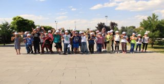 Büyükşehirde Öğrencilere Tatil  Gezisi Sürprizi