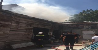 Hamamın Odunları Alev Aldı