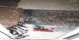 Silivride Dolu Yağışı Başladı