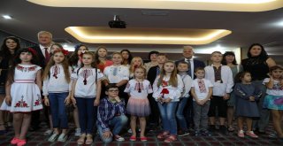 Savaş Mağduru Ukraynalı Çocuklar Marmariste