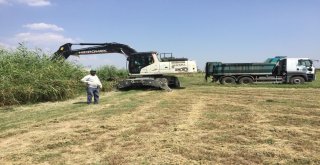 Yağcılar Mahallesinde Taşkınları Önleyecek Çalışma