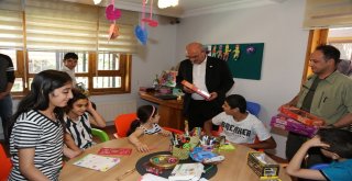 Ato Başkanı Baran, Özel Eğitim Ve Rehabilitasyon Merkezini Ziyaret Etti