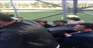 Sofuoğlunun Motosikletini 10 Kişi Zor Taşıdı, Renkli Görüntüler Ortaya Çıktı