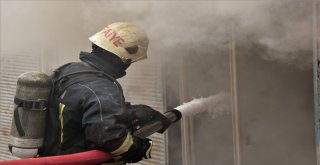 Samsunda Saman Yüklü Depo Yangını