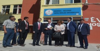 Çikolata Devinden Selendide Eğitime Destek