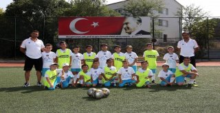 Yenimahallede Futbol Yaz Okulu Devam Ediyor