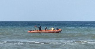 Tıp Fakültesi Öğrencisi Girdiği Denizde Kayboldu