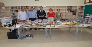Kitapsaraydan Millet Kıraathanesine Kitap Desteği