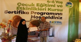 Çocuk Gelişimi Kursu Sertifika Programıyla Taçlandı