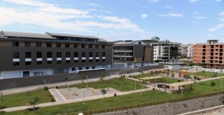 Konyaaltı Belediyesinden Uncalı Mahallesine Modern Park