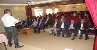 Başkalede ‘Hazine Arazileri Konulu Toplantı