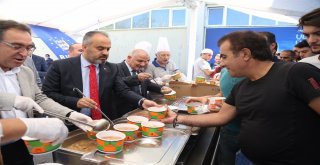 Üniversitelilere Her Alanda Tam Destek