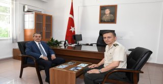 Vali Kalkancıdan Müftü Ve Komutana Hayırlı Olsun Ziyareti