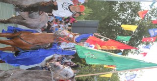 Bursada Türk Dünyası Ata Sporları Şenliğinde Nefes Kesen Görüntüler