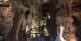 Karaca Mağarası Mart Başından Bu Yana Yaklaşık 55 Bin Turisti Ağırladı