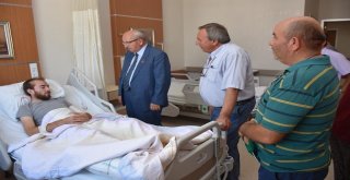 Başkan Albayrak, Tren Kazasında Yaralananları Ziyaret Etti