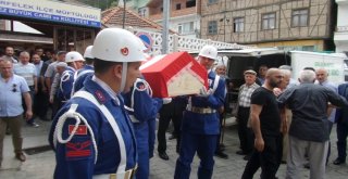 Kıbrıs Gazisi Dualarla Son Yolculuğuna Uğurlandı