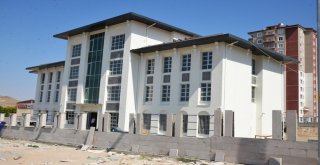 Gesi Emniyet Binasında Son Rötuşlar