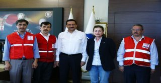 Başkan Aktan Gazzeye Kurban Bağışı