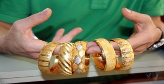 Seçimden Sonra Altın Ve Dövizde Düşüş