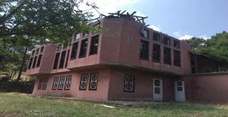 (Özel) Kurtuluş Savaşı Kahramanı Selahaddin Adil Paşanın Eşyaları Talan Edildi