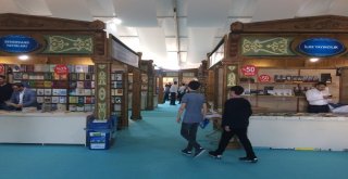 7. Sancaktepe Kitap Fuarının Açılışı Yapıldı