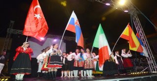 İtalyada “Erguvan” Esintisi