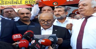 Stk Üyelerinden Döviz Bozdurma Eylemi