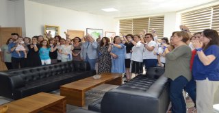 Çocuk İstismarına ‘Mavi Kurdeleli Tepki