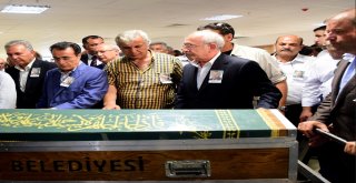 Gazeteci Baki Özilhan Son Yolculuğuna Uğurlandı