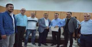 Öz Taşıma-İş Sendikasından Dikkatiyle Faciayı Önleyen Üyesine Ödül