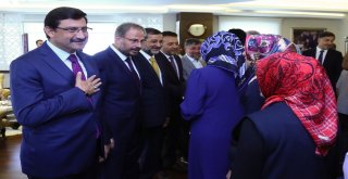 Keçiörende Bayramlaşma Heyecanı