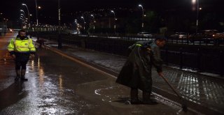 1,5 Milyon Metreküp Yağmursuyu Deşarj Edildi