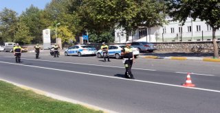 Minibüsten 5 Büyükbaş Kurbanlık Çıktı