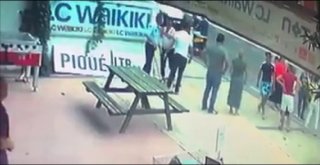 Piknikçileri Uyaran Zabıta Saldırıya Uğradı