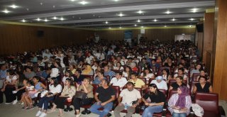 Çelik: “Bilinçli Tercih Yapmak Önemli”