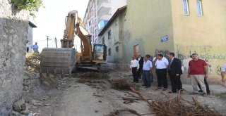 Muşta Yol Genişletme Çalışması